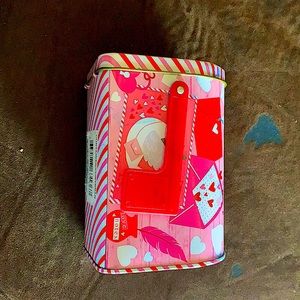 It’s for kids and it’s a mailbox